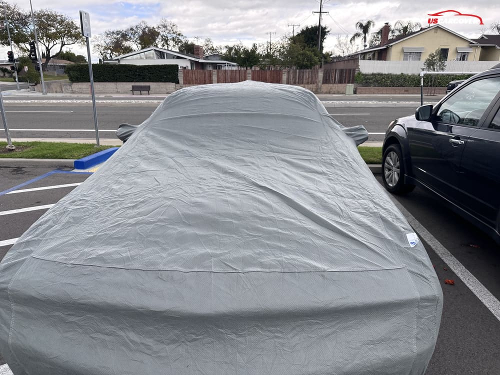 car-cover-protect-vehicle-from-heavy-rain-03