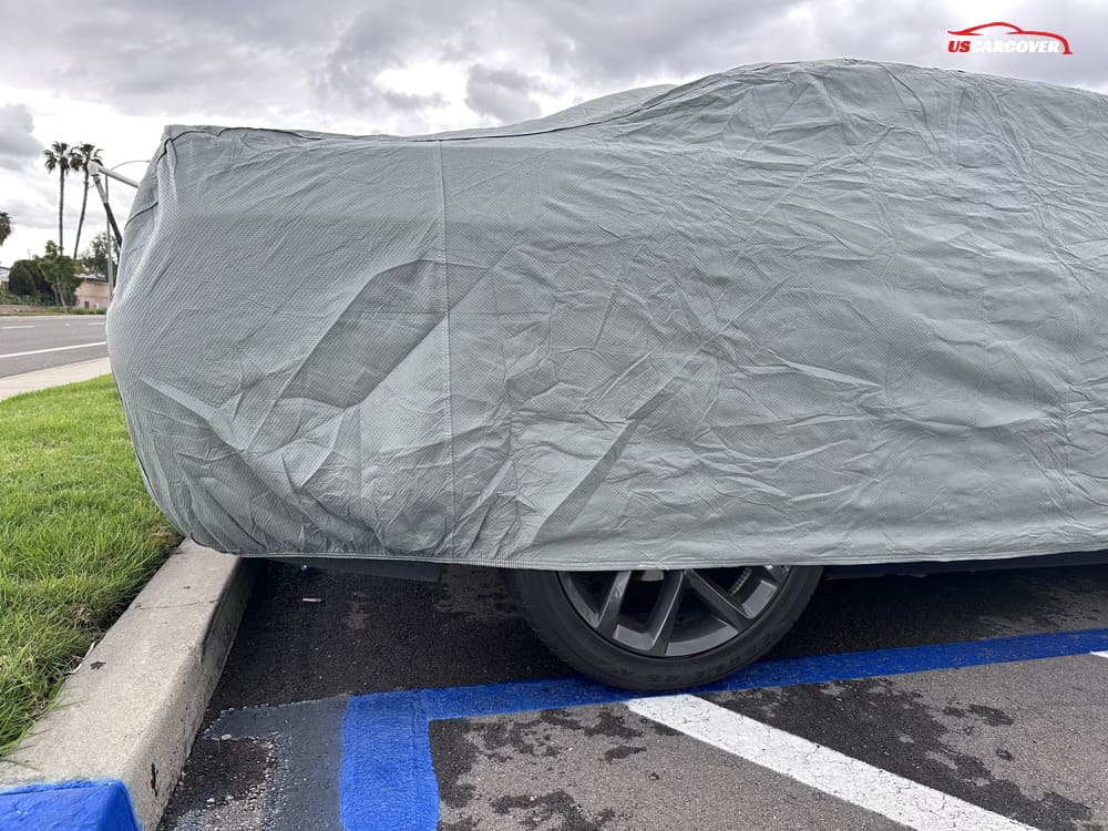 how-to -install-a-car-cover-02