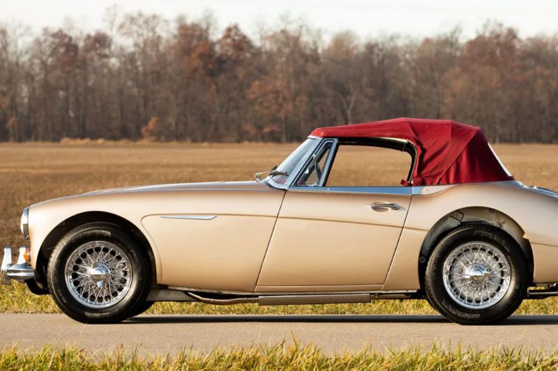 car-cover-Austin-Healey-3000-Arrival-16