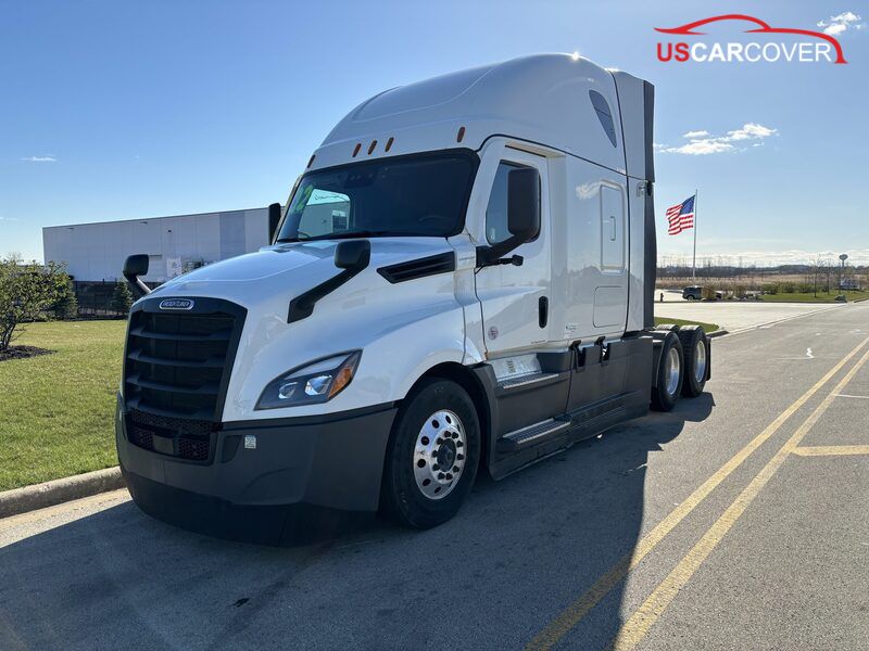 freightliner-car-cover-10