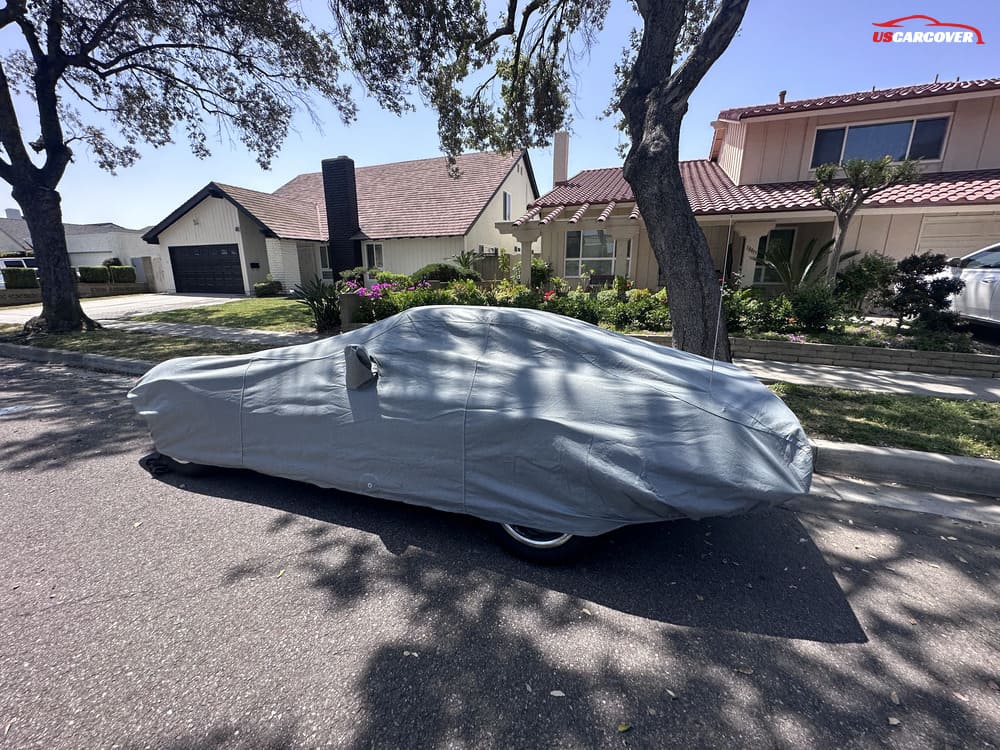 is-car-cover-reduce-interior-fading-04