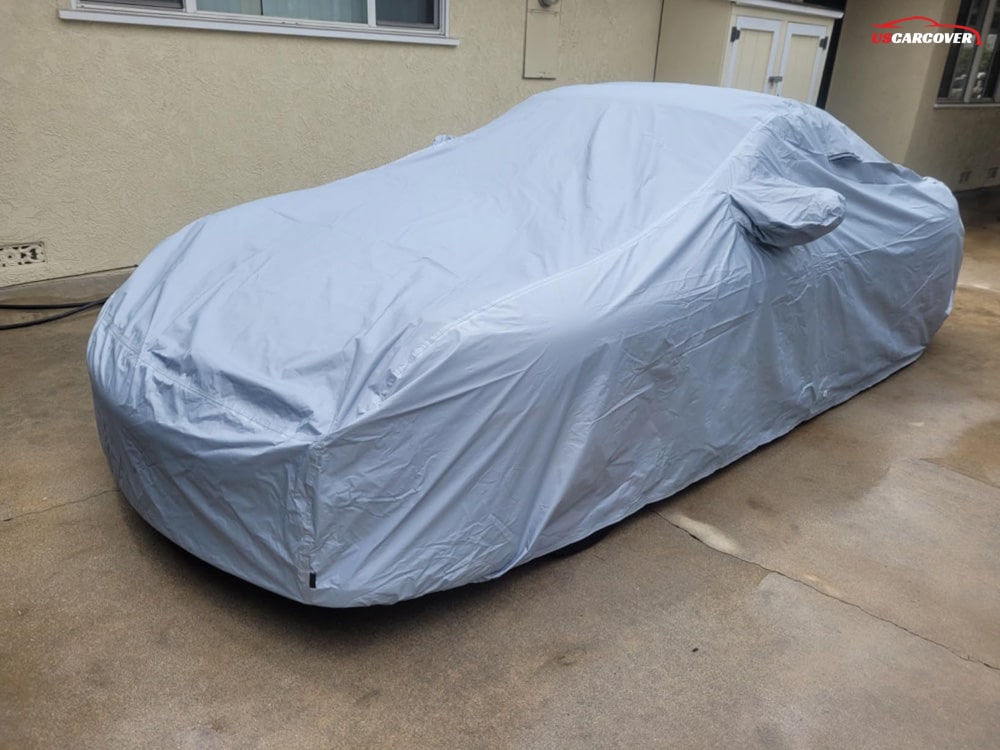 secure-snug-and-reliable-the-benefits-of-elastic-hem-car-covers-05