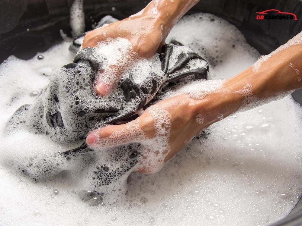 step-by-step-how-to-clean-car-covers-01