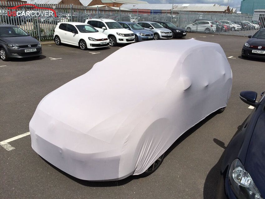 custom-fit-vs-universal-fit