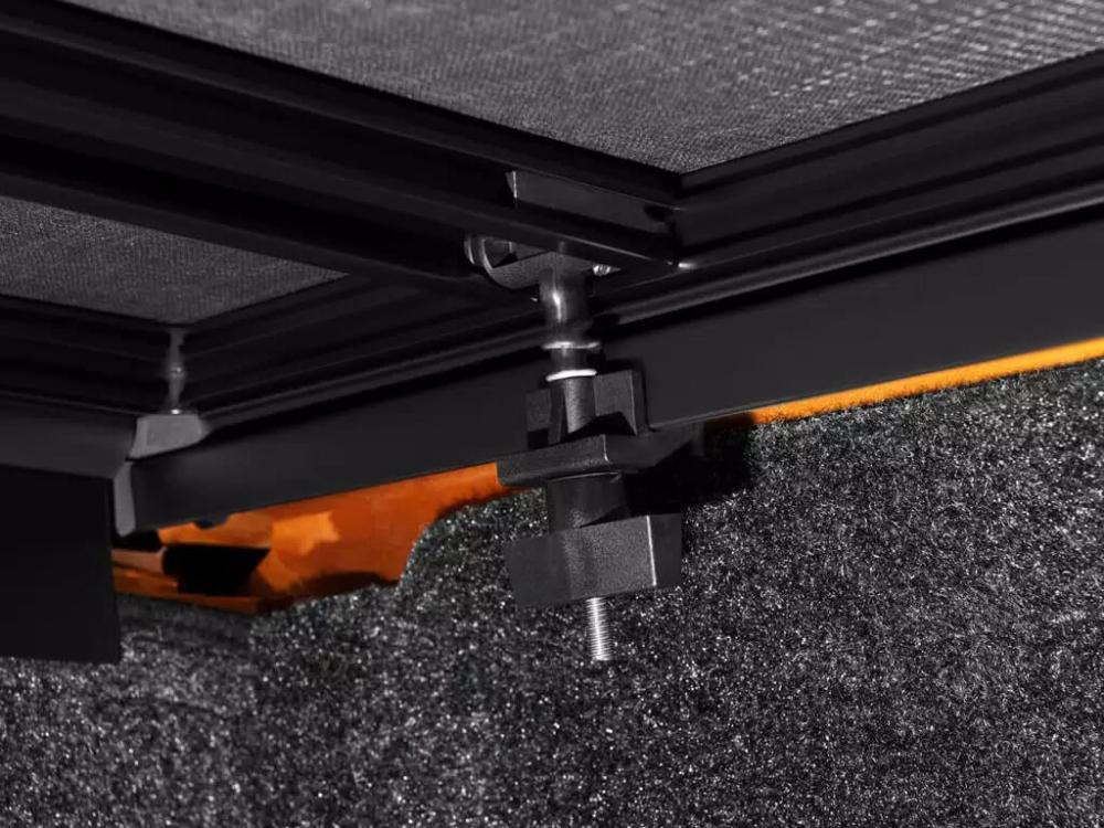extang-full-bed-access