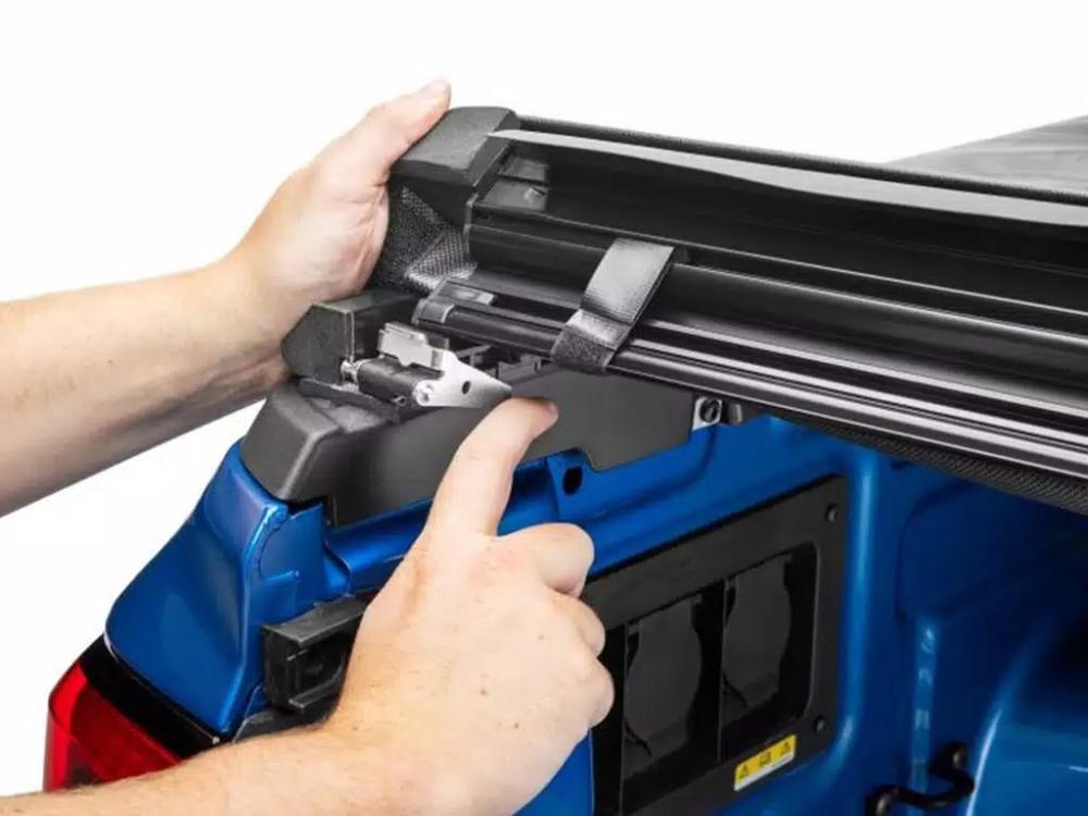 simple-latch-roll