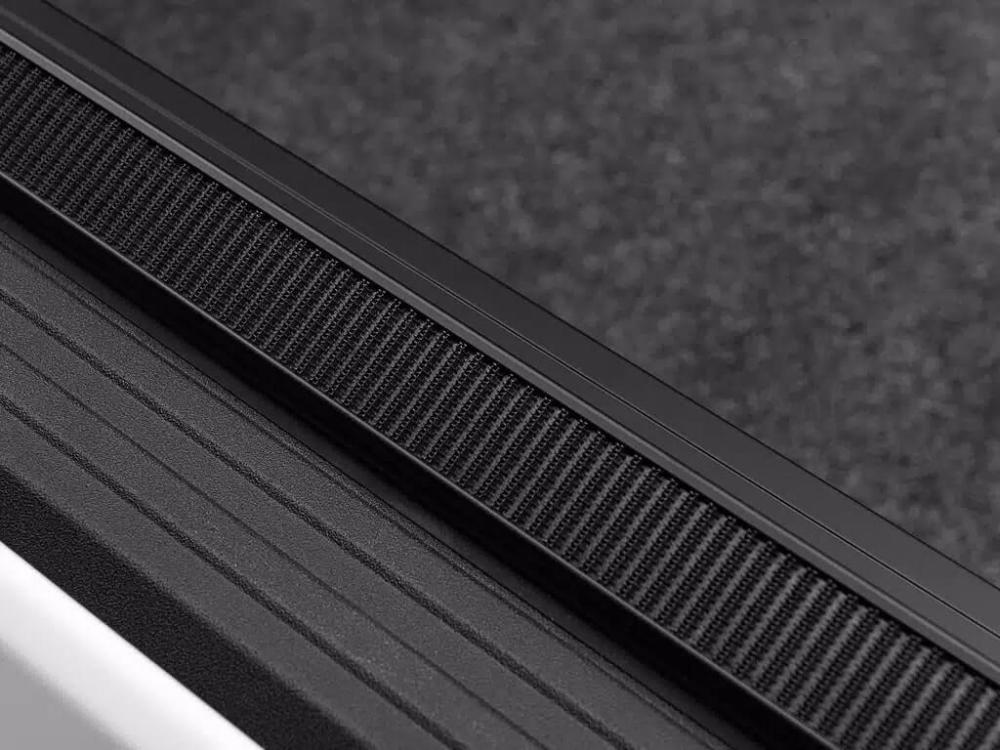 trux-floating-hook-and-loop